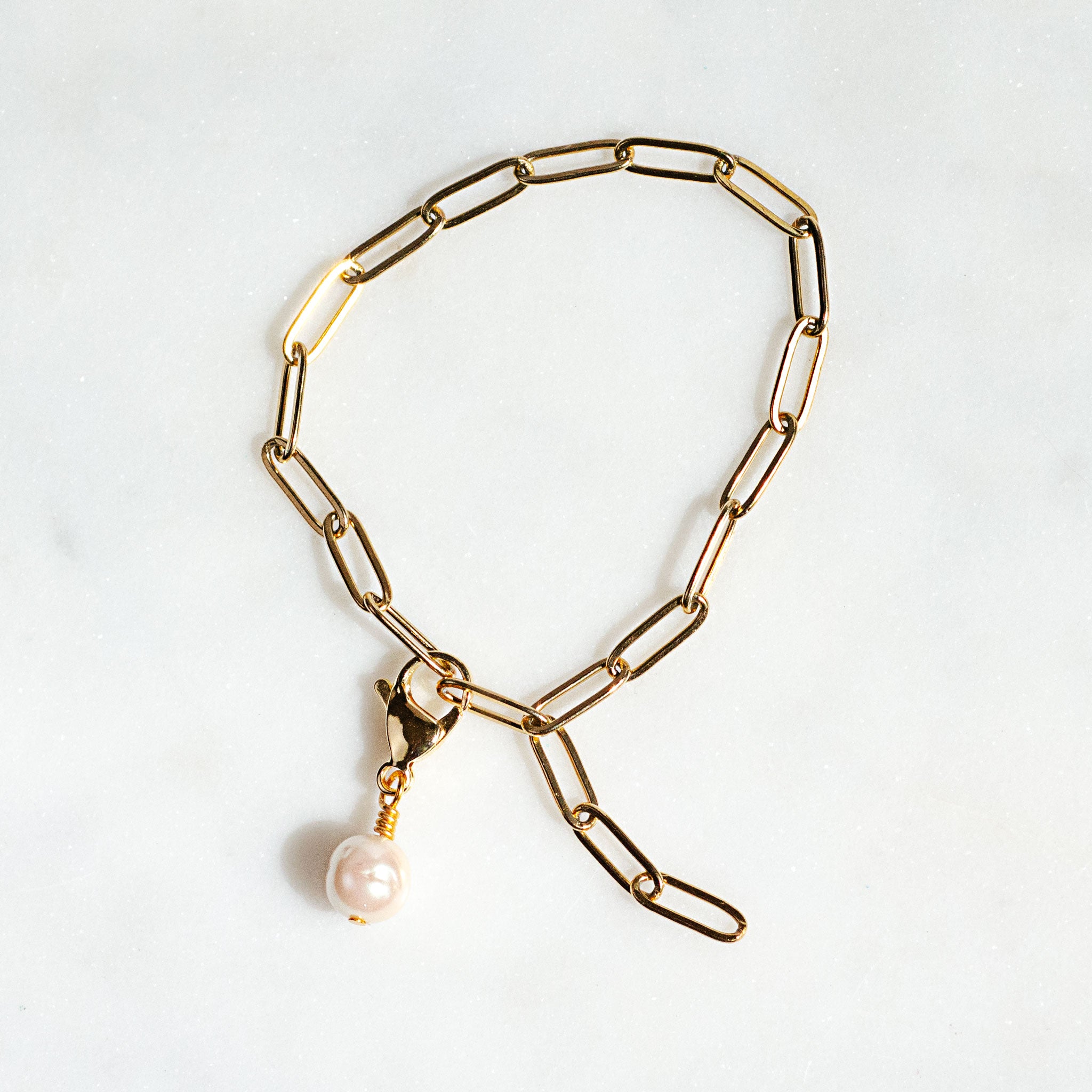 Pearl Paperclip Bracelet, handmade fused glass bracelet in Gold and Silver, by Katie Kismet